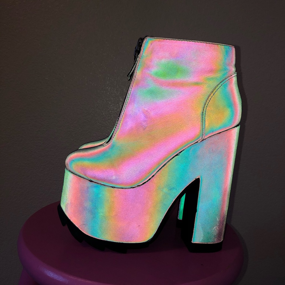 🖤YRU Nightmare Reflective Platforms🖤